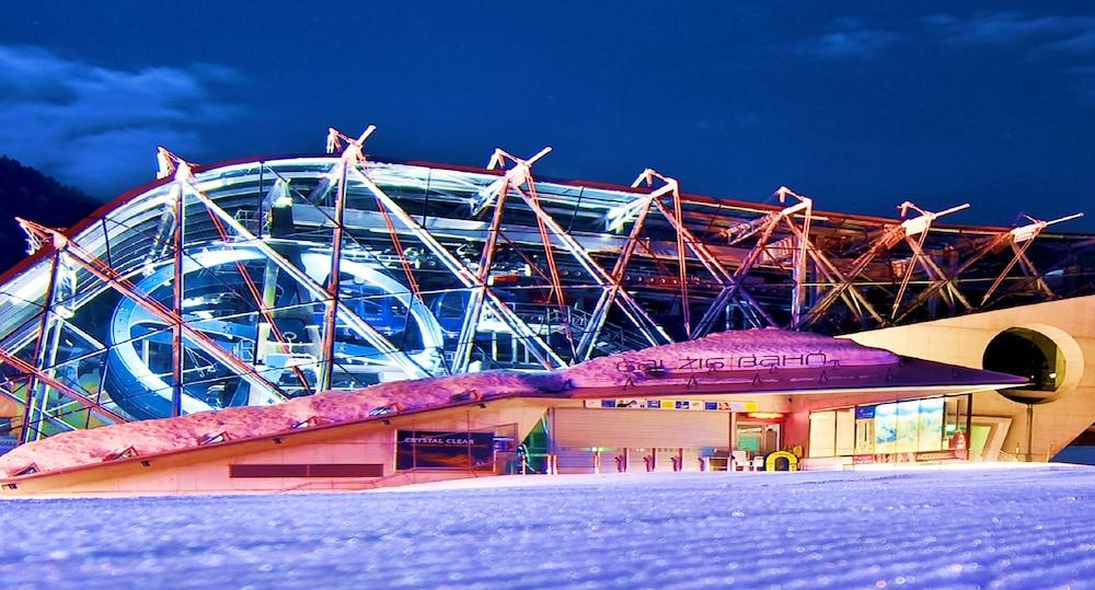 Berghotel Basur - Das Schihotel Am Arlberg Flirsch Extérieur photo