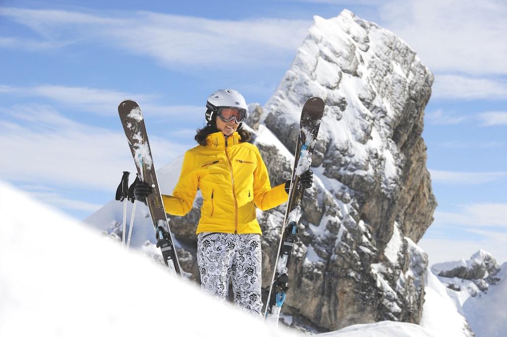 Berghotel Basur - Das Schihotel Am Arlberg Flirsch Extérieur photo